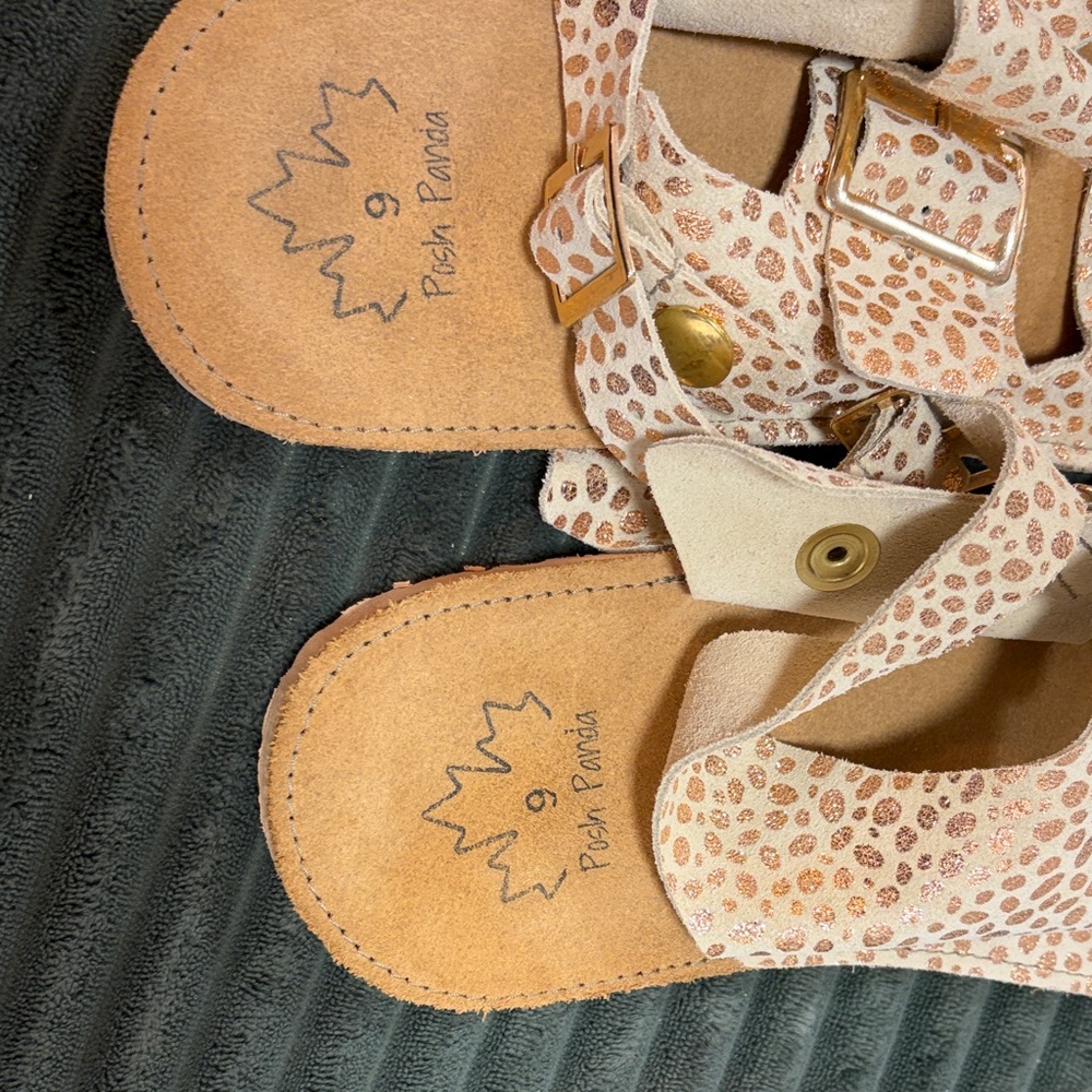 Posh Panda Handmade Sandals - Picture 4 of 6